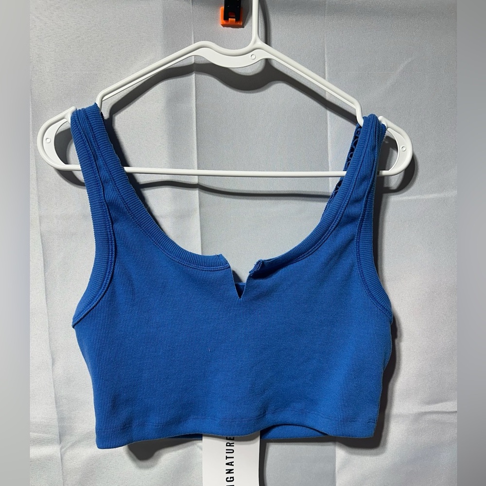 NWT Signature 8 Blue Ribbed Tank Top - Picture 2 of 6